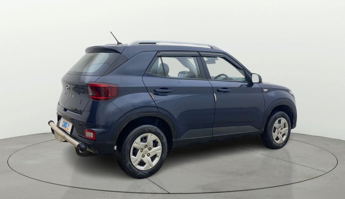 2020 Hyundai VENUE S 1.2, Petrol, Manual, 35,547 km, Right Back Diagonal
