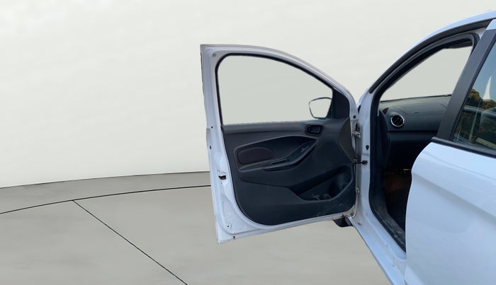 2019 Ford New Figo TITANIUM1.5 DIESEL, Diesel, Manual, 94,547 km, LHS Front Door