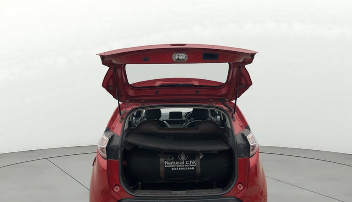 2019 Tata NEXON XM PETROL, CNG, Manual, 59,707 km, Boot Door Open