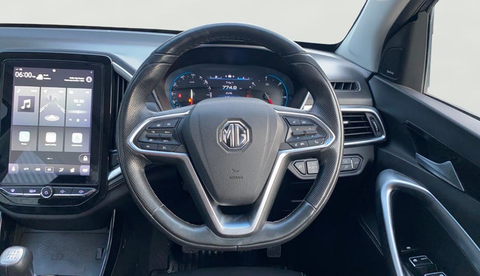 2022 MG HECTOR SHARP 2.0 DIESEL, Diesel, Manual, 33,350 km, Steering Wheel Close Up