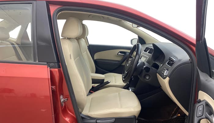 2019 Volkswagen Vento HIGHLINE PLUS 1.2 AT, Petrol, Automatic, 91,070 km, Right Side Front Door Cabin