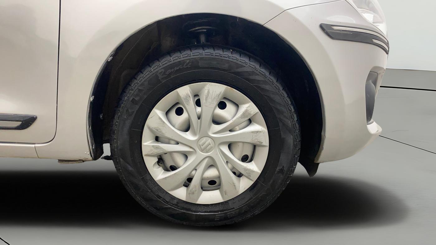 2022 Maruti Swift LXI, Petrol, Manual, 1,09,328 km, Right Front Wheel