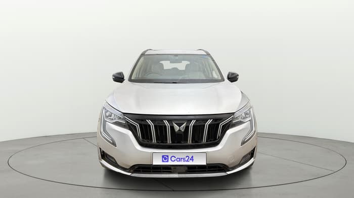 2022 Mahindra XUV700 AX 5 P AT 5 STR, Petrol, Automatic, 34,431 km, Front