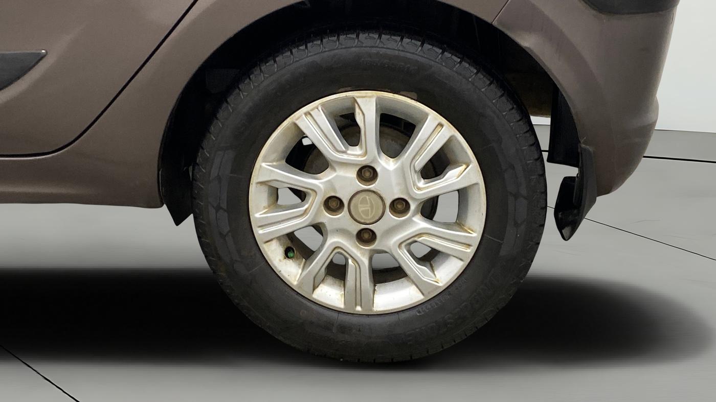 2018 Tata Tiago XZ PETROL, Petrol, Manual, 84,913 km, Left Rear Wheel
