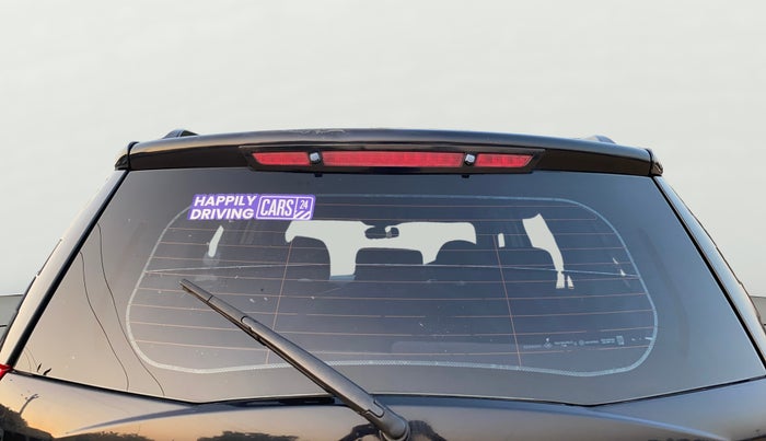 2016 Mahindra XUV500 W8, Diesel, Manual, 83,424 km, Rear Windshield