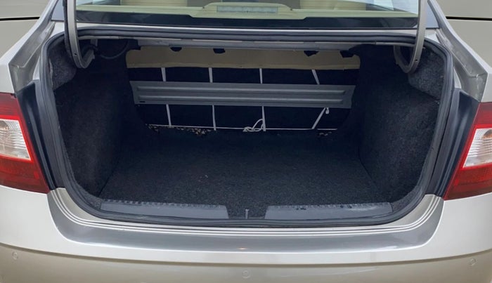 2017 Skoda Rapid AMBITION 1.6 MPI AT, Petrol, Automatic, 1,20,361 km, Boot Open Zoomed View