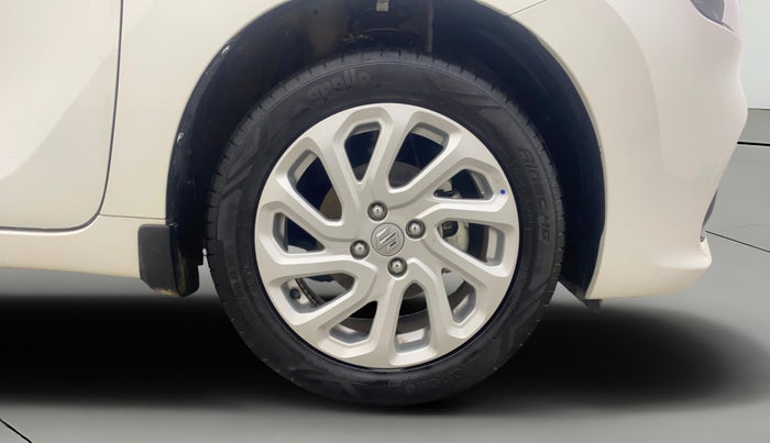 2023 Maruti Baleno ZETA 1.2 AGS, Petrol, Automatic, 10,847 km, Right Front Wheel