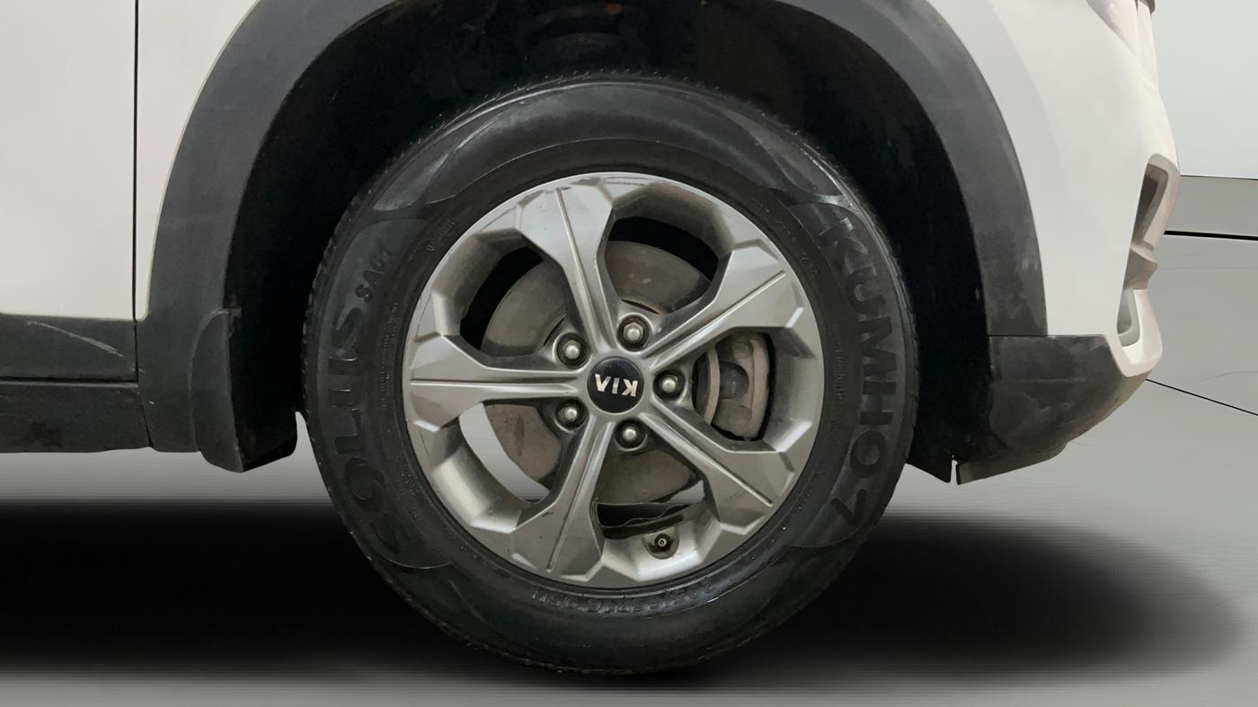 2020 KIA SELTOS HTK 1.5 PETROL, Petrol, Manual, 70,707 km, Right Front Wheel