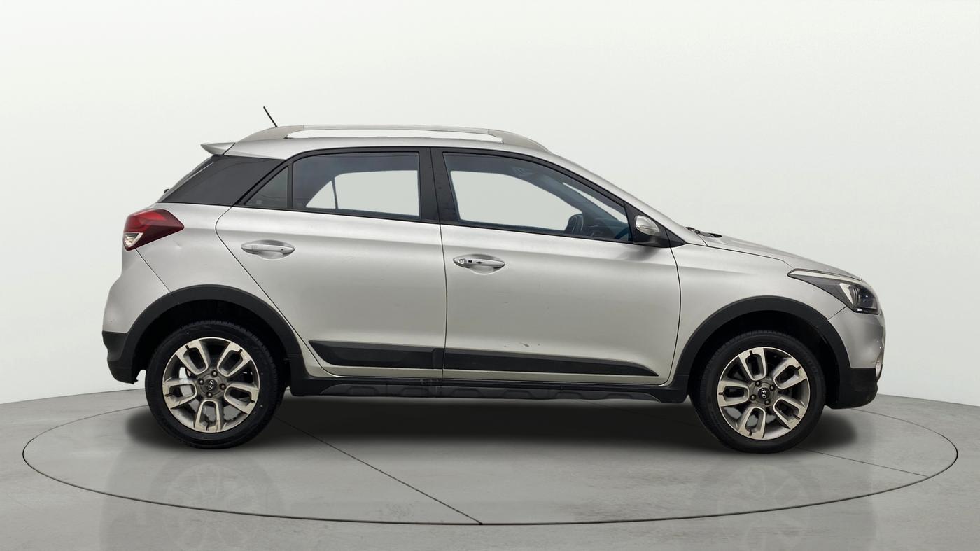 2016 Hyundai i20 Active 1.2 SX, Petrol, Manual, 45,274 km, Right Side View