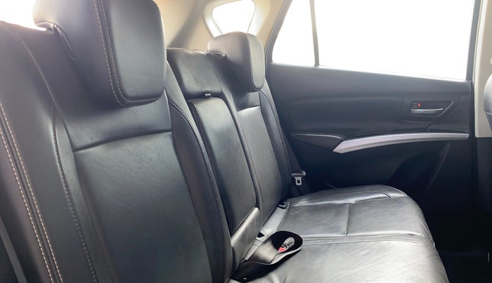 2018 Maruti S Cross ALPHA 1.3, Diesel, Manual, 63,445 km, Right Side Rear Door Cabin