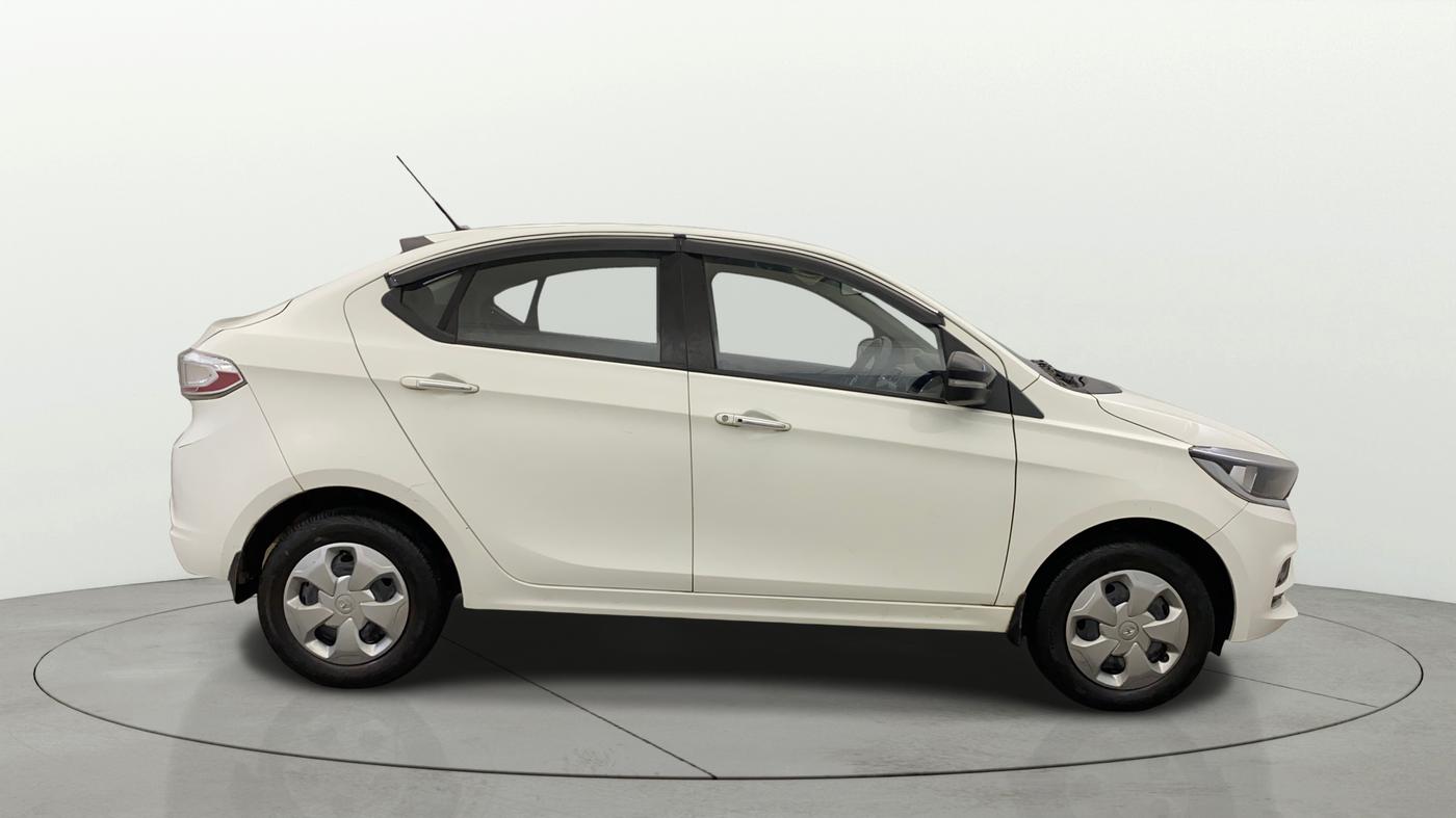 2023 Tata TIGOR XZ PETROL, Petrol, Manual, 17,527 km, Right Side View