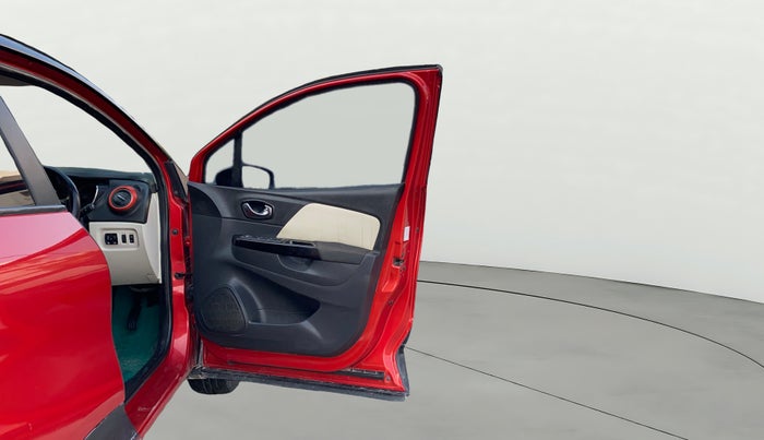 2018 Renault Captur RXT PETROL, Petrol, Manual, 42,499 km, RHS Front Door