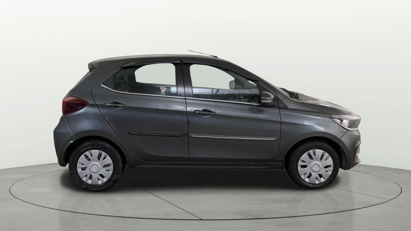 2020 Tata Tiago XZ PETROL, Petrol, Manual, 75,104 km, Right Side View