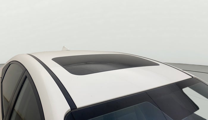 2018 Hyundai Verna 1.6 VTVT SX (O) AT, Petrol, Automatic, 77,959 km, Roof