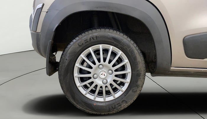 2018 Renault Kwid RXL, Petrol, Manual, 49,524 km, Right Rear Wheel