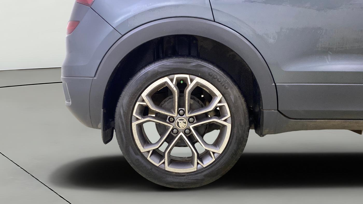 2022 Skoda KUSHAQ STYLE 1.5L TSI DSG, Petrol, Automatic, 34,453 km, Right Rear Wheel