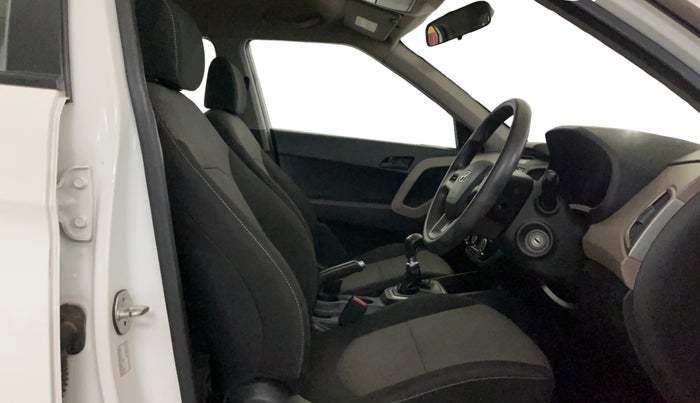 2017 Hyundai Creta E PLUS 1.6 PETROL, Petrol, Manual, 30,258 km, Right Side Front Door Cabin