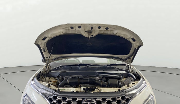 2022 Tata Safari XZA PLUS, Diesel, Automatic, 70,304 km, Open Bonet