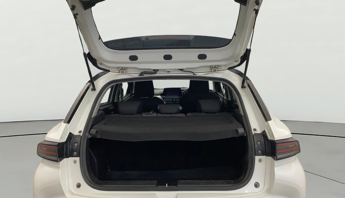 2024 Toyota Urban Cruiser Taisor V 1.0 Petrol MT, Petrol, Manual, 18,391 km, Boot Open Zoomed View