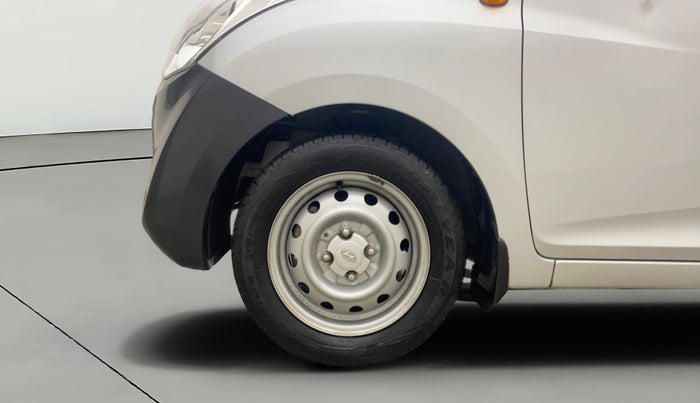 2018 Hyundai Eon D-LITE+, Petrol, Manual, 15,516 km, Left Front Wheel