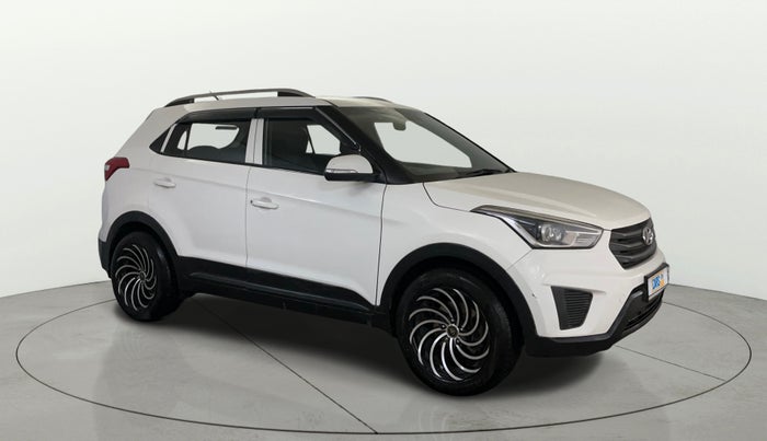 2016 Hyundai Creta E PLUS 1.6 PETROL, CNG, Manual, 1,25,577 km, Right Front Diagonal