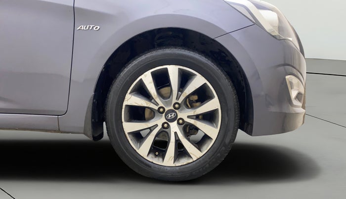 2015 Hyundai Verna FLUIDIC 1.6 VTVT S O AT, Petrol, Automatic, 74,547 km, Right Front Wheel