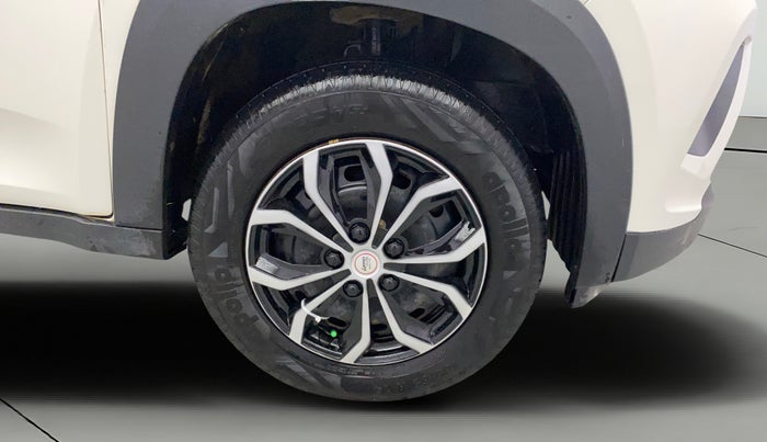 2020 Mahindra KUV 100 NXT K4+ P 6 STR, Petrol, Manual, 55,833 km, Right Front Wheel