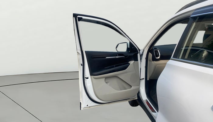 2022 KIA SONET HTX 1.0 IMT, Petrol, Manual, 23,334 km, LHS Front Door