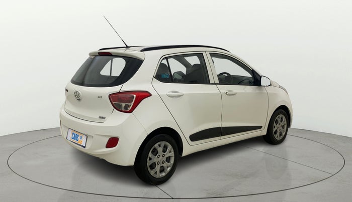 2016 Hyundai Grand i10 SPORTZ 1.2 KAPPA VTVT, Petrol, Manual, 86,476 km, Right Back Diagonal