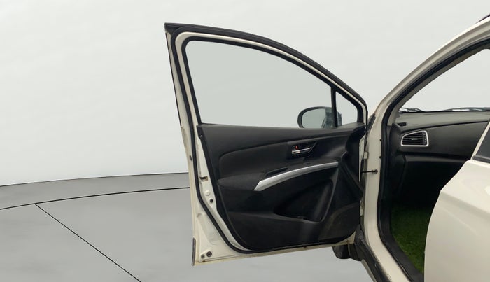 2021 Maruti S Cross ZETA 1.5, Petrol, Manual, 52,619 km, LHS Front Door