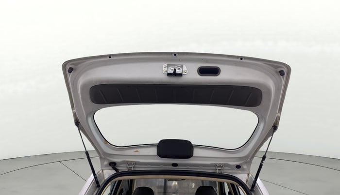 2014 Hyundai i10 MAGNA 1.2, Petrol, Manual, 1,17,384 km, Boot Door Open