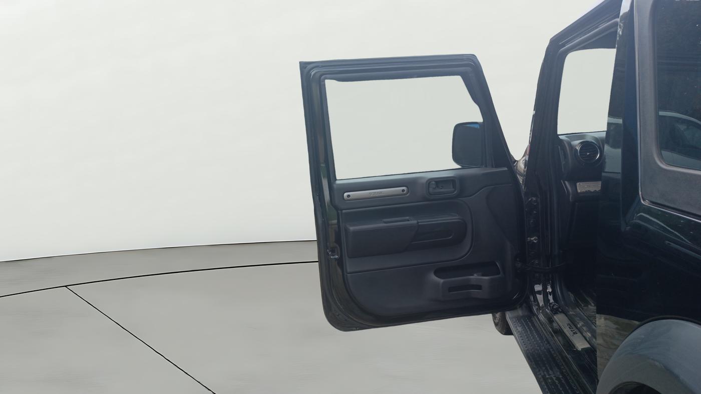 2024 Mahindra Thar LX P 2WD AT HT, Petrol, Automatic, 9,415 km, LHS Rear Door