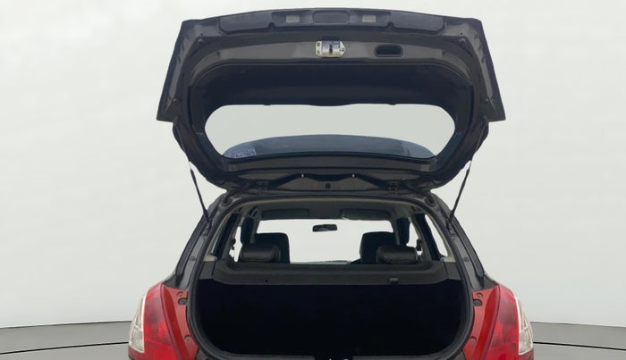 2015 Maruti Swift VDI, Diesel, Manual, 1,49,705 km, Boot Door Open