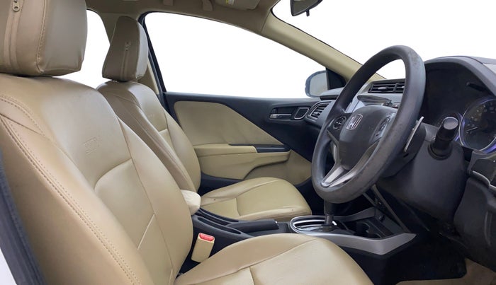2019 Honda City 1.5L I-VTE V CVT, Petrol, Automatic, 1,08,219 km, Right Side Front Door Cabin