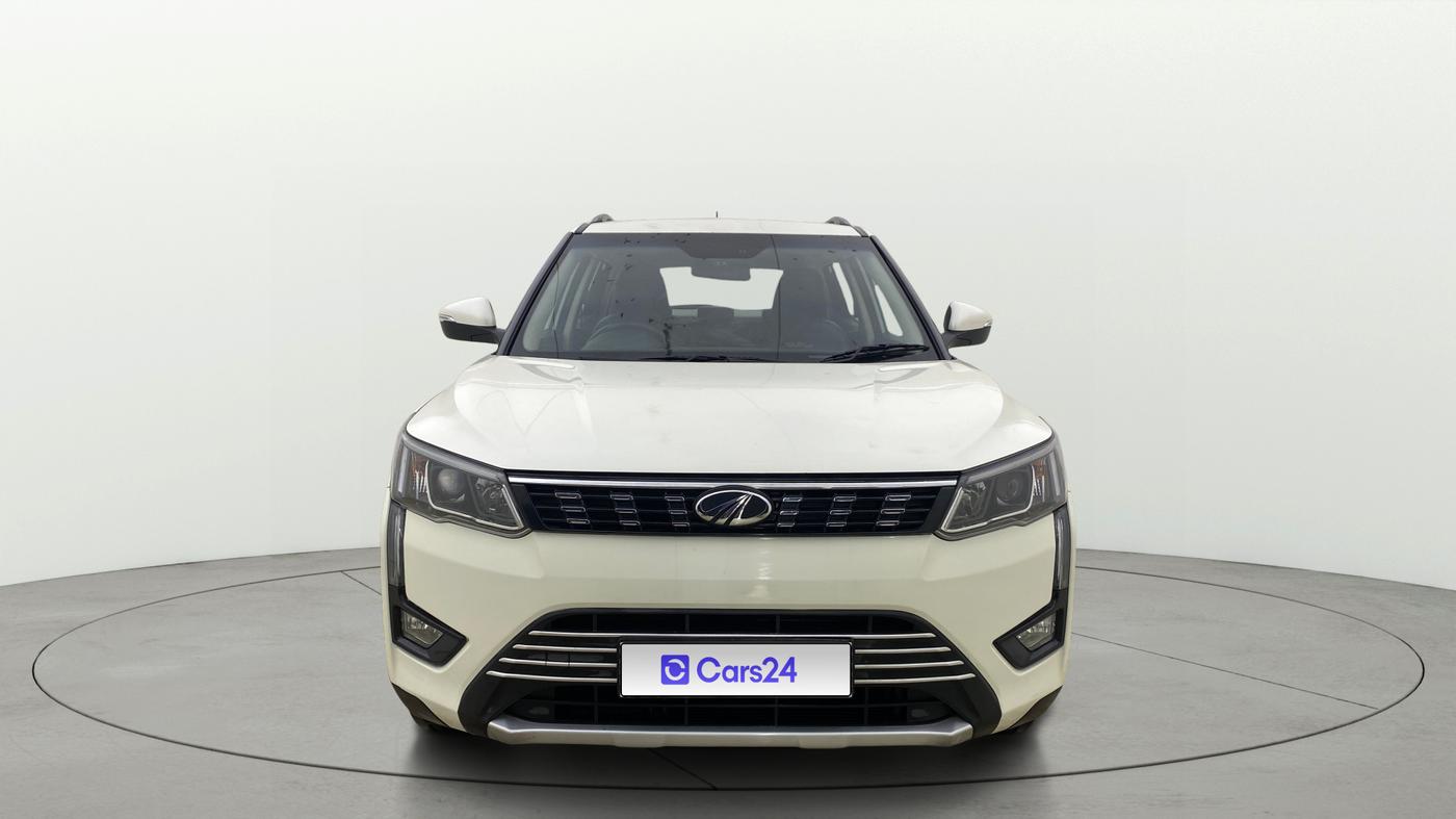 2020 Mahindra XUV300 W8 1.5 DIESEL, Diesel, Manual, 45,333 km, Front