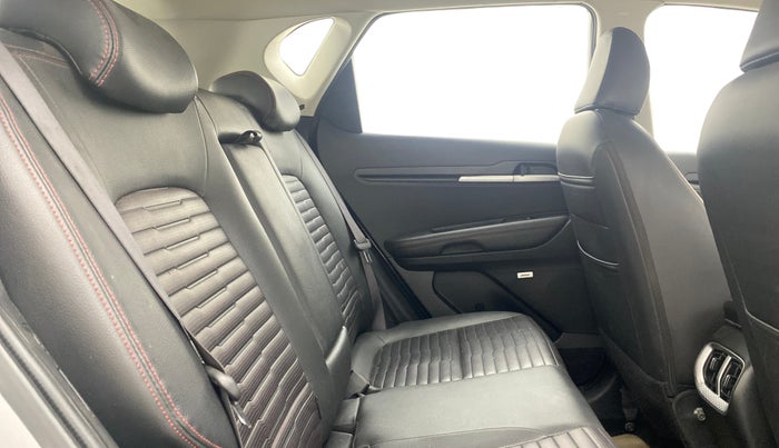 2020 KIA SONET GTX PLUS 1.5 AT, Diesel, Automatic, 60,654 km, Right Side Rear Door Cabin