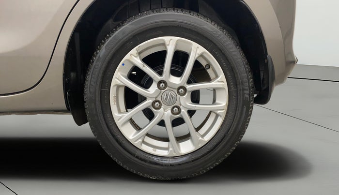 2023 Maruti Swift ZXI CNG, CNG, Manual, 38,643 km, Left Rear Wheel