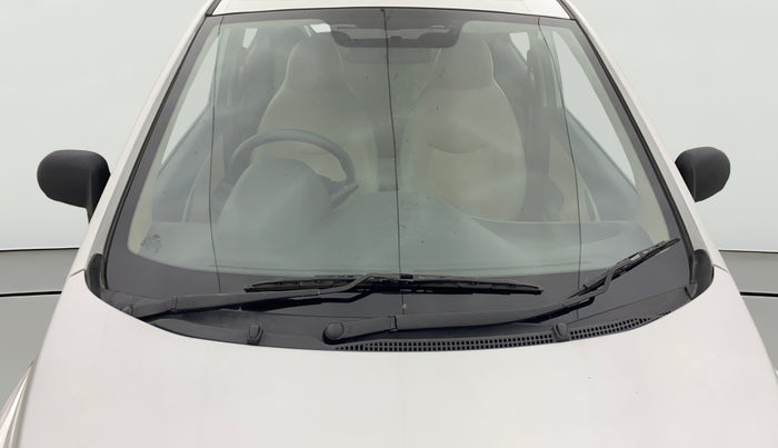 2017 Hyundai Eon ERA +, Petrol, Manual, 27,680 km, Front Windshield