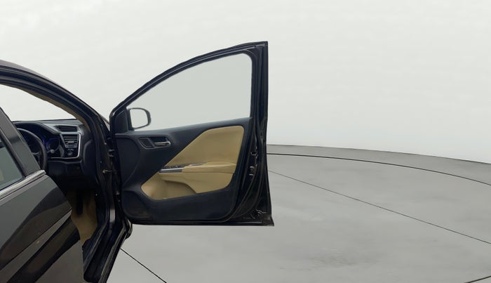 2016 Honda City 1.5L I-VTEC VX, Petrol, Manual, 1,02,341 km, RHS Front Door