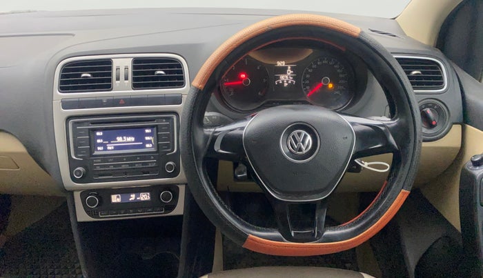 2017 Volkswagen Ameo HIGHLINE1.5L, Diesel, Manual, 1,30,721 km, Steering Wheel Close Up