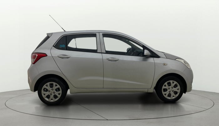 2015 Hyundai Grand i10 MAGNA 1.2 KAPPA VTVT, Petrol, Manual, 64,239 km, Right Side View