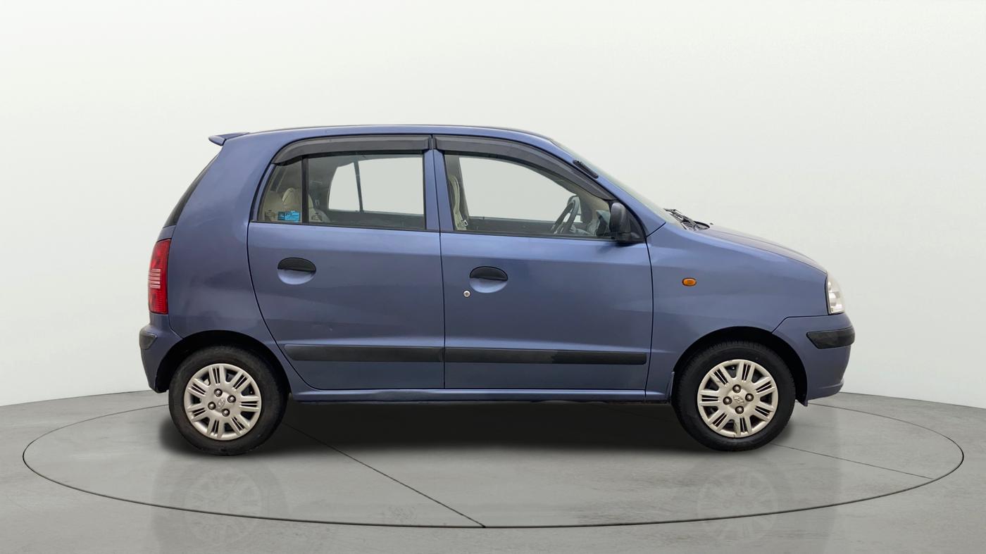 2013 Hyundai Santro Xing GLS, Petrol, Manual, 64,321 km, Right Side View
