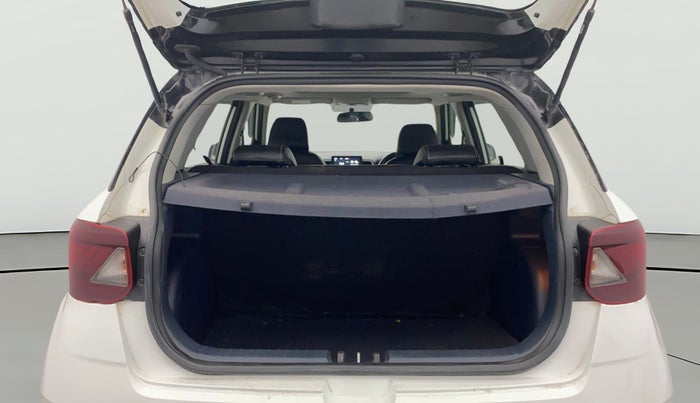 2019 Hyundai VENUE SX 1.0 TURBO DUAL TONE, Petrol, Manual, 68,374 km, Boot Open Zoomed View