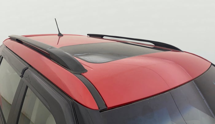 2021 Mahindra XUV300 W8 (O) 1.2 PETROL AMT, Petrol, Automatic, 59,338 km, Roof