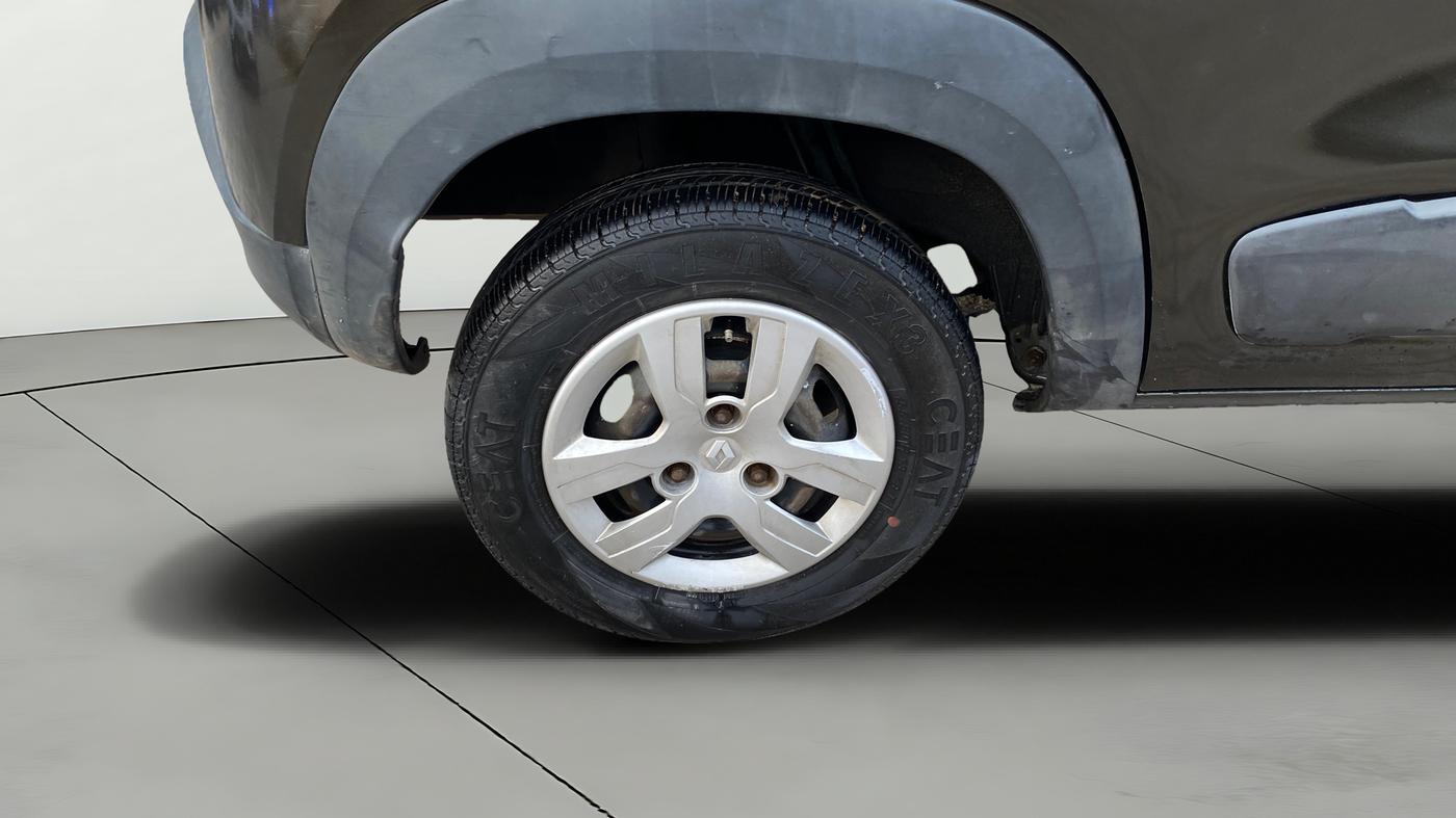 2016 Renault Kwid RXT 0.8, Petrol, Manual, 65,560 km, Right Rear Wheel