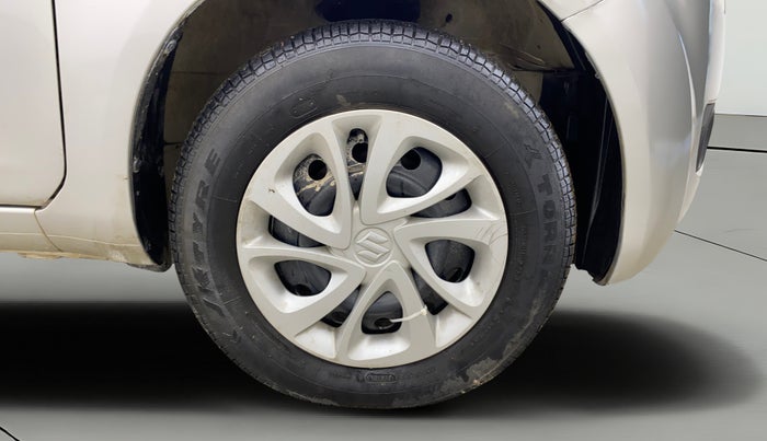 2012 Maruti Ritz VXI, Petrol, Manual, 31,445 km, Right Front Wheel