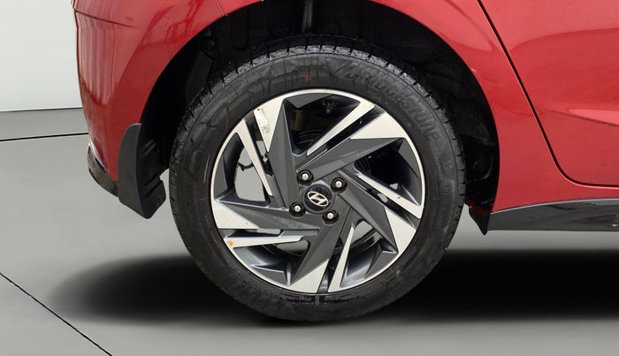 2022 Hyundai NEW I20 ASTA 1.2 MT, Petrol, Manual, 22,930 km, Right Rear Wheel