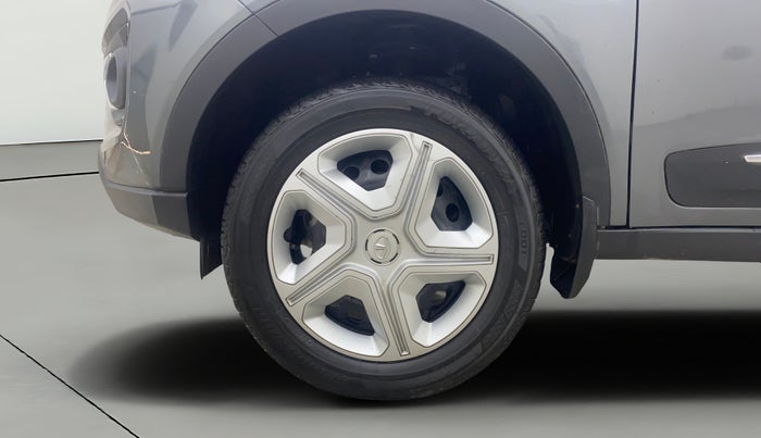 2023 Tata NEXON XM SUNROOF PETROL, Petrol, Manual, 19,528 km, Left Front Wheel