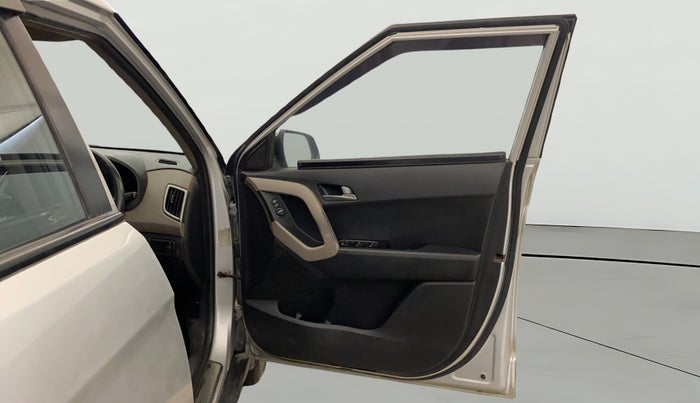 2016 Hyundai Creta SX PLUS AT 1.6 PETROL, Petrol, Automatic, 75,908 km, RHS Front Door