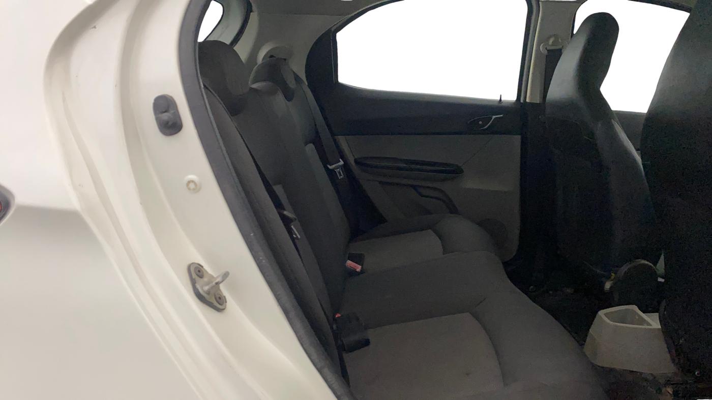 2018 Tata Tiago XT PETROL, Petrol, Manual, 81,873 km, Third Seat Row ( optional )